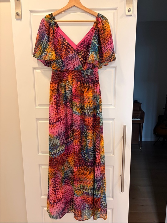 Nina Leonard Dresses & Skirts - Lennie for Nina Leonard- Vibrant Multicolor Flutter-Sleeve Maxi Dress
